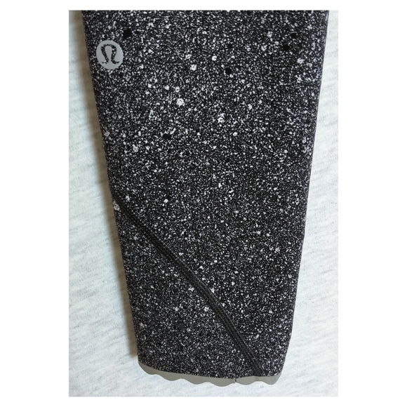 Lululemon Tight Stuff Tight II - Luminesce Splatter White Black. - Picture 12 of 15